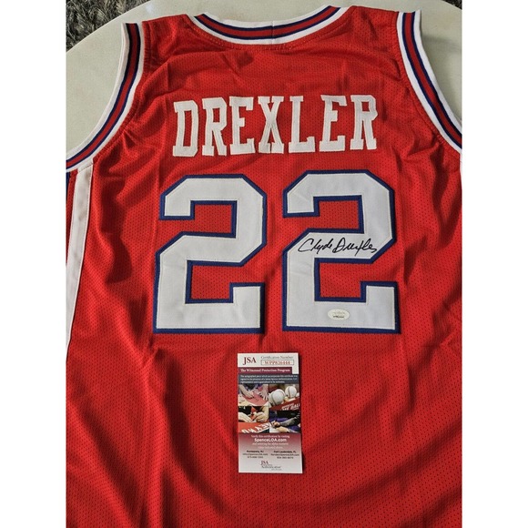 Clyde Drexler Autographed/Signed Jersey JSA COA Houston Cougars